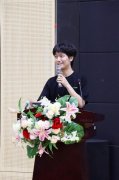<b>但愿同窗们爱惜学</b>
